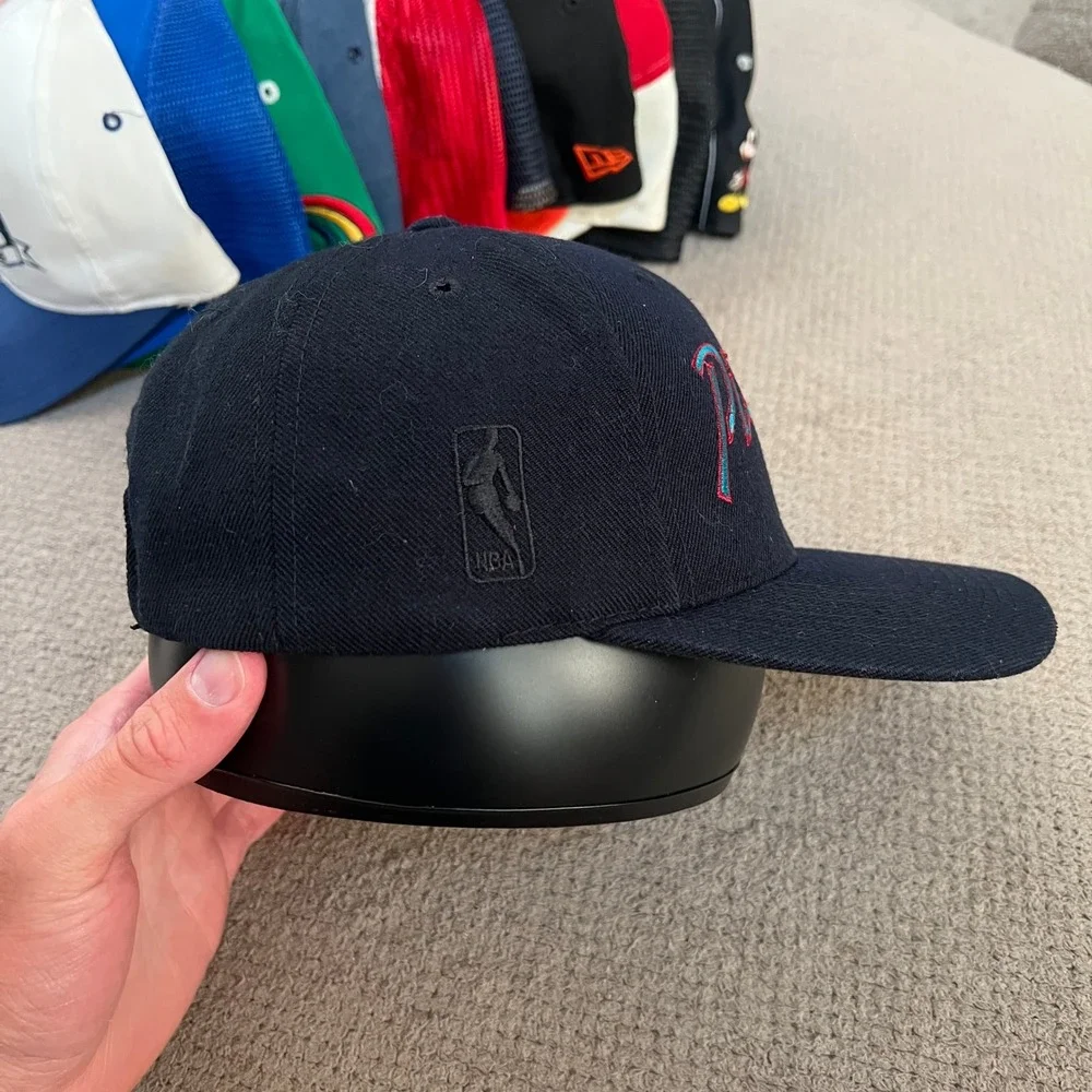 Vintage 1990s Detroit Pistons Sports Specialties‎ script Snapback Hat Black Teal